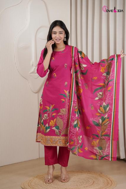 Dveeja vardani wholesaler of woollen kurti in varanasi